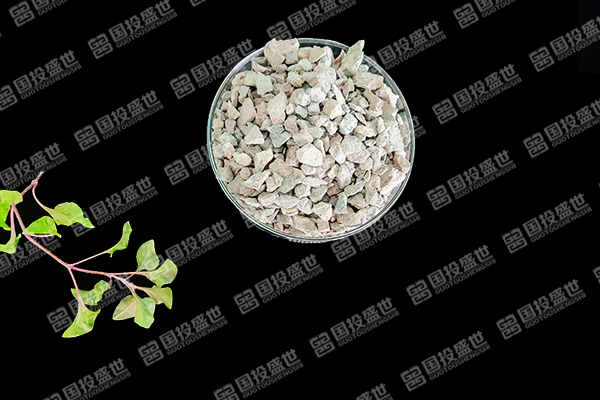 沸石助力桃樹(shù)種植：自然力量的綠色革命